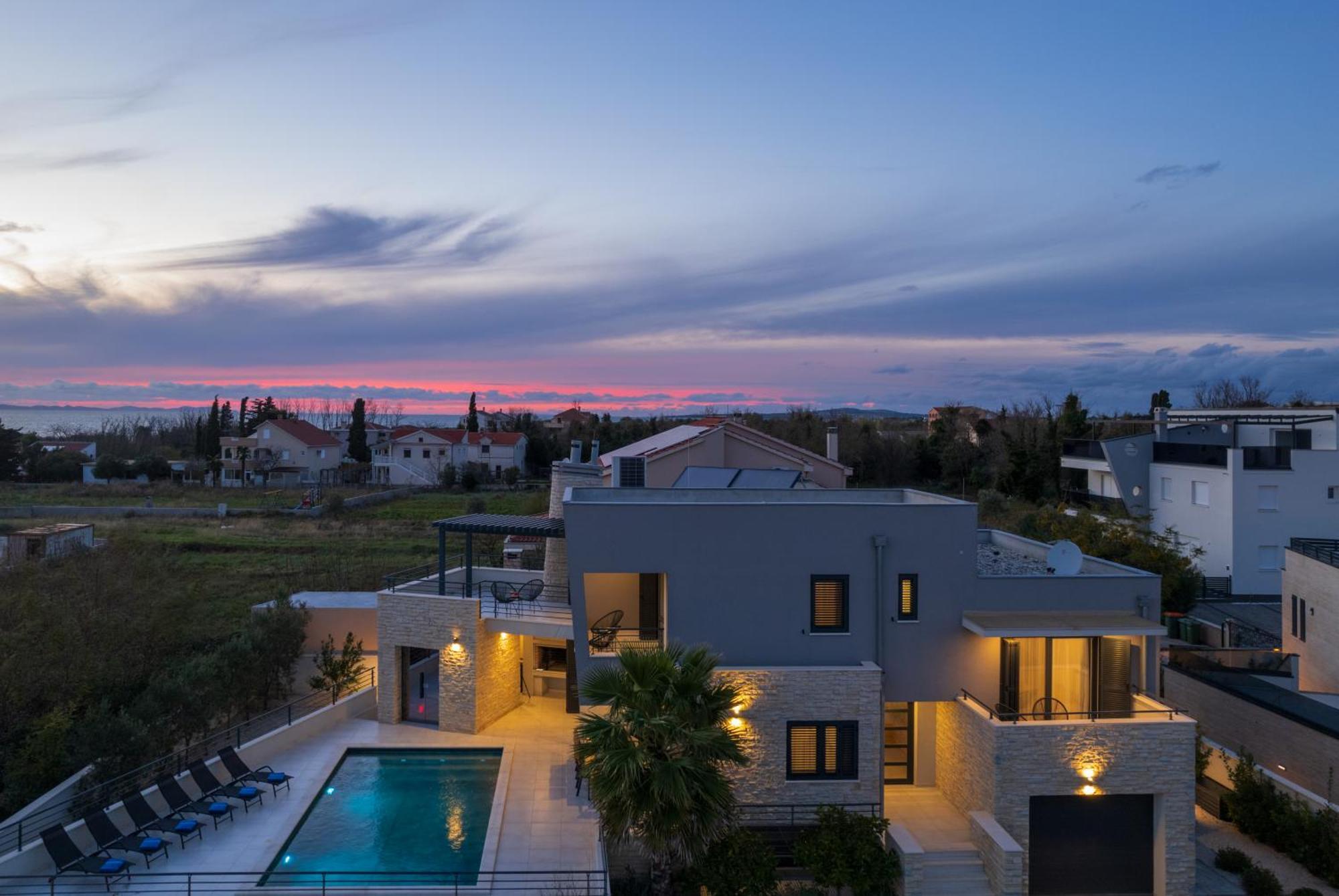 Villa Roca With Heated Pool And Sauna Privlaka (Zadar)
